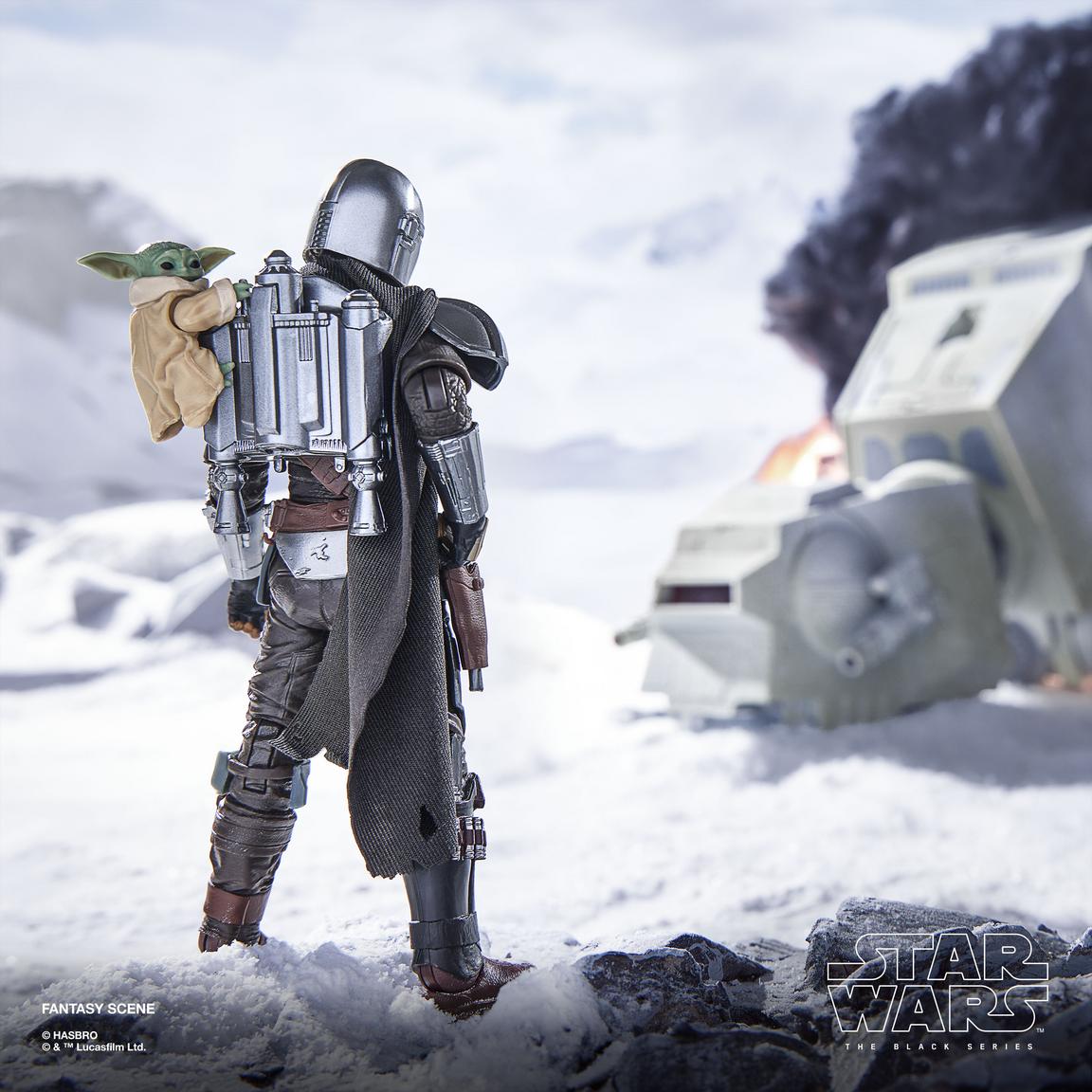 Hasbro Star Wars: The Black Series The Mandalorian and Grogu Deluxe 6-in Action Figure