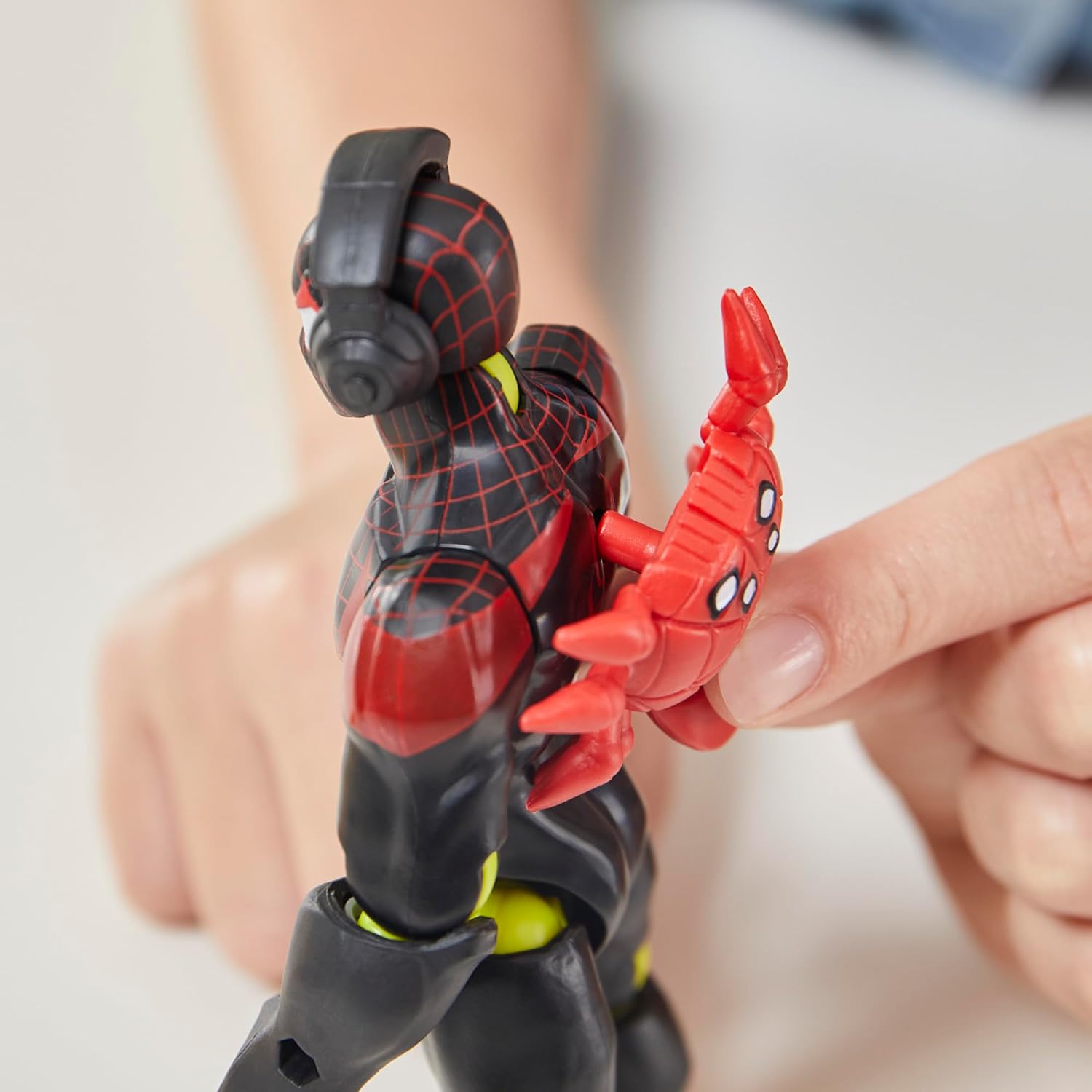 Spiderman: MixMashers Miles Morales - Basic Figure
